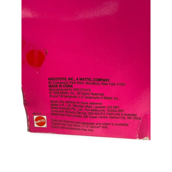 1998 Mattel Barbie Fashion Gift Pack 6 Outfits New Sealed - Picture 5 of 7